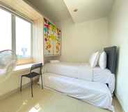 Kamar Tidur 5 Bright & Stylish 2BR Hook Apartment At Sudirman Suites Bandung