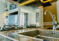 Others 5 Nice and Elegant Studio Apartment at B Residence
