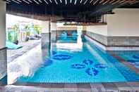 Swimming Pool Stylish & Comfy Studio Room No Kitchen at Tamansari La Grande