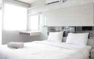 Kamar Tidur 2 Spacious Studio Room at Sudirman Suites