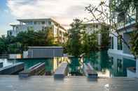 Kolam Renang Spacious Apartment With Jacuzzi and Ocean View