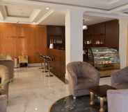 Lobi 5 Crown City Hotel