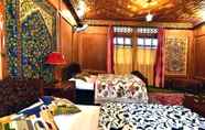 Bedroom 3 Inshallah Houseboats