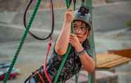 Pusat Kecergasan 4 Bear Grylls Explorers Camp