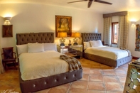 Bedroom 5-star villa for rent in Moroccan-style