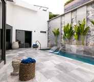 สระว่ายน้ำ 3 Shiraz Catoki Boutique With Heated Pool