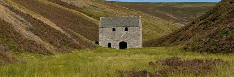 Exterior Stylish 3-bed Cottage Located in the Cairngorms