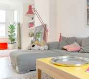 Others 3 Stylish 2 Bedroom Apartment in London