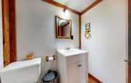 Toilet Kamar 2 Marr's Mountain Cabins