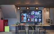 Lobby 3 Moxy Athens City