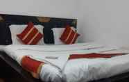 ห้องนอน 4 Goroomgo Madhu Palace Katra