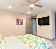 Kamar Tidur 5 2Bdrm 2Bath 2Beds - NRG - GRB - MM-Park