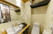 In-room Bathroom 6 Yadoya Suzume