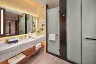 In-room Bathroom Hilton Garden Inn Anshan