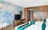Bedroom 4 Taj Exotica Resort & Spa, The Palm, Dubai
