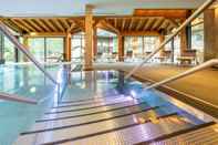 Swimming Pool Luxury Residence Colosseo Zermatt