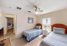 Bedroom 5 Peter and Gillian's Tuscan Ridge Vacation Home