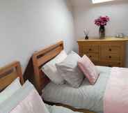 Bilik Tidur 6 Cute, Remarkable Quirky 2 Bed House in Derby