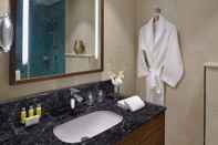 In-room Bathroom Marriott Executive Apartments Al Khobar