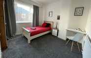ห้องนอน 2 Spacious 3-bed House in Darlington get Location
