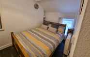 Phòng ngủ 7 Beautiful Cosy Cottage Located in North Wales, UK