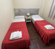 Kamar Tidur 6 Hotel Cervantes