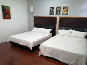 Bedroom 4 Comfortable Family Room for 4 People in Kuching With Ac - Amida Point Services