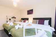 Bedroom Coventry- Jenner Pet Friendly 2 Bedroom Apartment