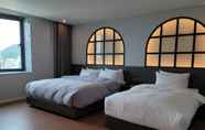 Kamar Tidur 7 ACT Tourist Hotel