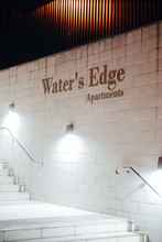 Bangunan 4 Waters Edge