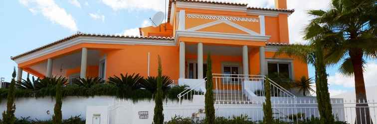 ภายนอกอาคาร Duma in Albufeira With 4 Bedrooms and 4 Bathrooms