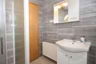 In-room Bathroom Apartment Josipa