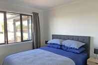 Bedroom 24 Chalet Crescent