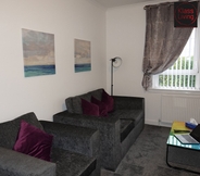 Common Space 6 One Bedroom Apartment by Klass Living Serviced Accommodation Blantyre - Welsh Drive Apartment with Wifi