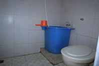 Toilet Kamar MY Rooms POMA Hotel Stay n Dine