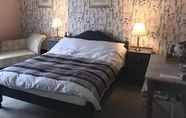 Kamar Tidur 5 MonkBridge House