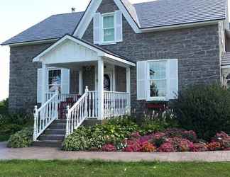 Exterior 2 Enduring Heart Bed and Breakfast Inc.