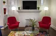 Lobby 6 Gather Around the Mid-century Table