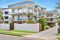 Exterior Cranbourne Court Beach Side Apartments