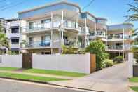 Exterior Cranbourne Court Beach Side Apartments