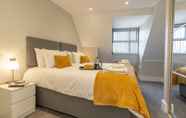 Kamar Tidur 3 Celador Apartments - Bond House