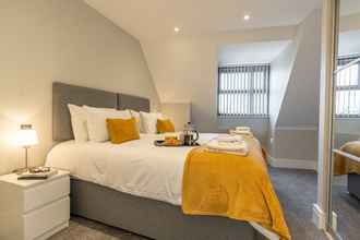 Kamar Tidur 4 Celador Apartments - Bond House