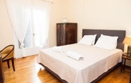 Bedroom 7 Renovated apt in the Heart of Piraeus