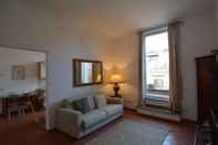 Common Space Spanish Steps Corner - Belsiana Apartment