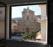 Tempat Tarikan Berdekatan 3 Solemar Sicilia - Piazza Duomo