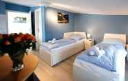 Bedroom 5 Apartments in Niderviller