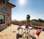 Khu vực công cộng 7 Giardini-naxos Beautiful Villa With Pool