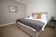 Kamar Tidur Becky's Bungalow by Tŷ SA - NEW Sleeps 8