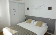 Bedroom 5 Hotel a Licorne