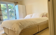 Kamar Tidur 5 Remarkable 2-bed Apartment in Cheltenham